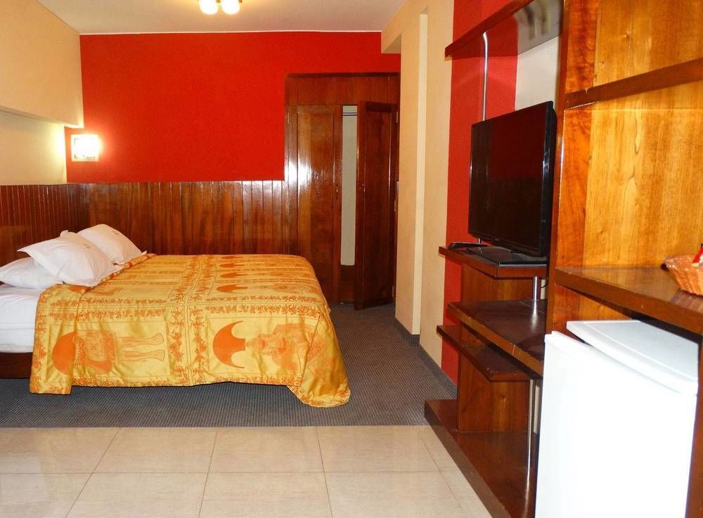 Hotel Gran Sipan Чиклайо Экстерьер фото